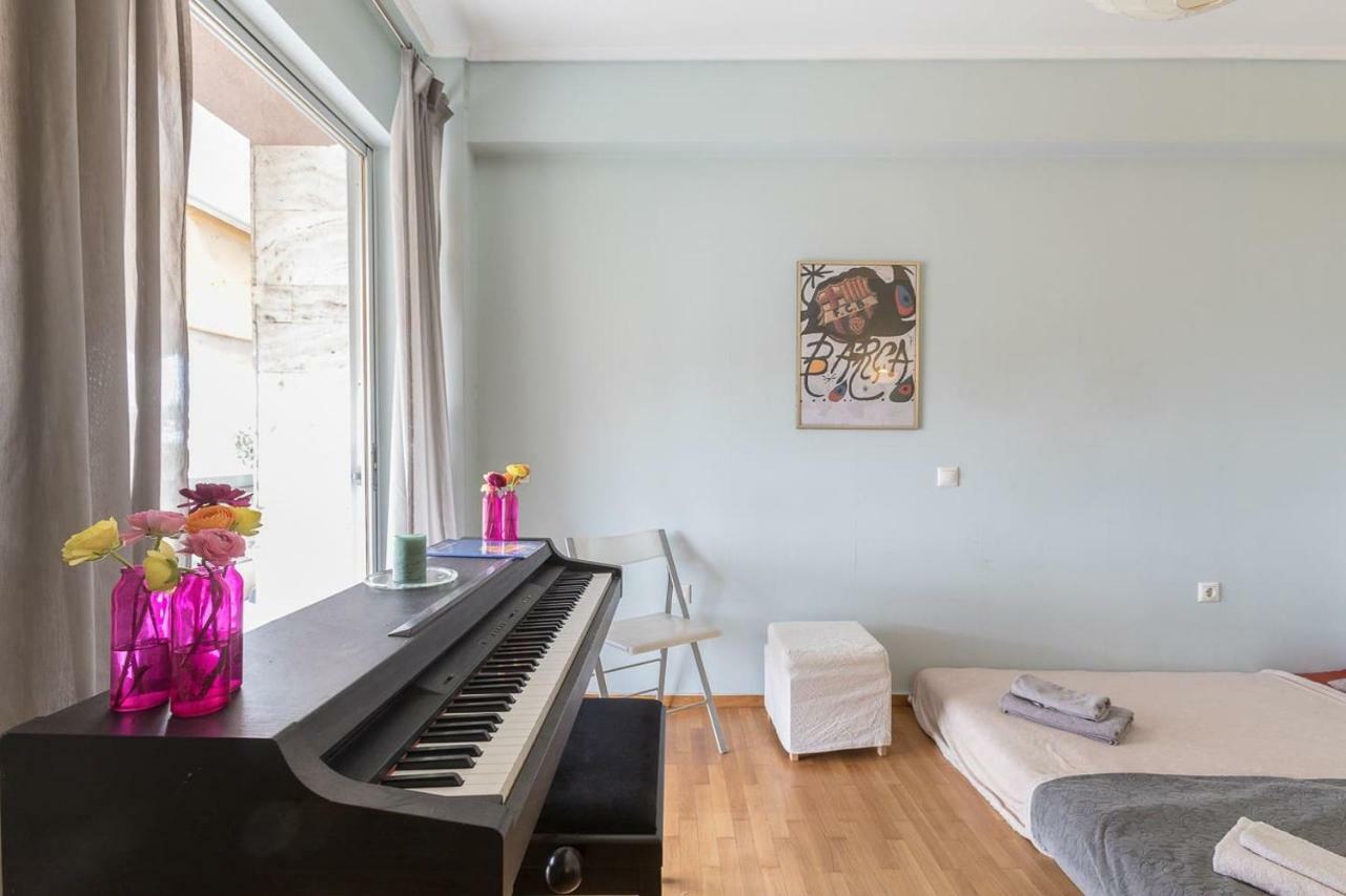 Spacious & Modern Flat In Heart Of Афіни Екстер'єр фото