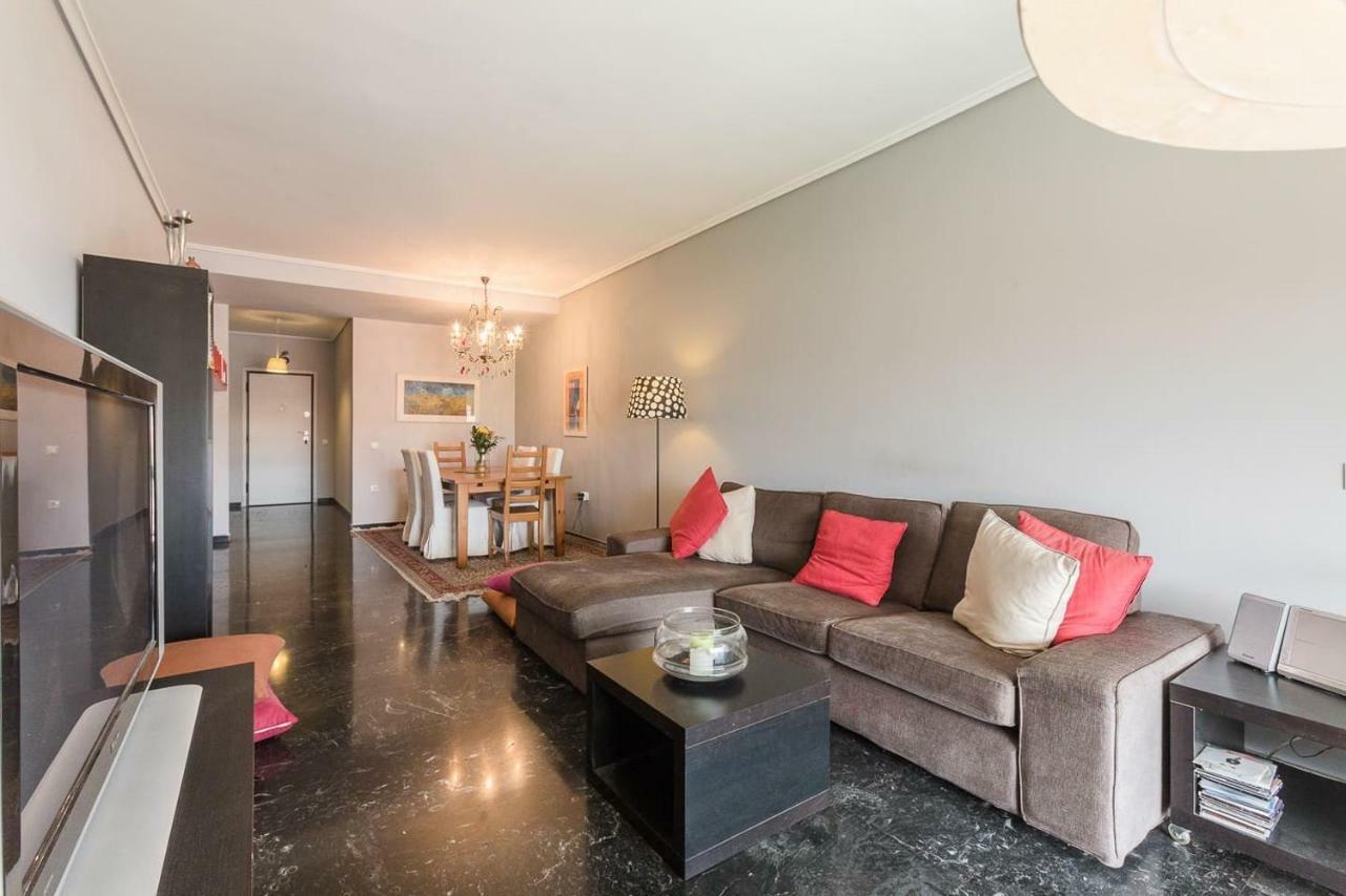 Spacious & Modern Flat In Heart Of Афіни Екстер'єр фото