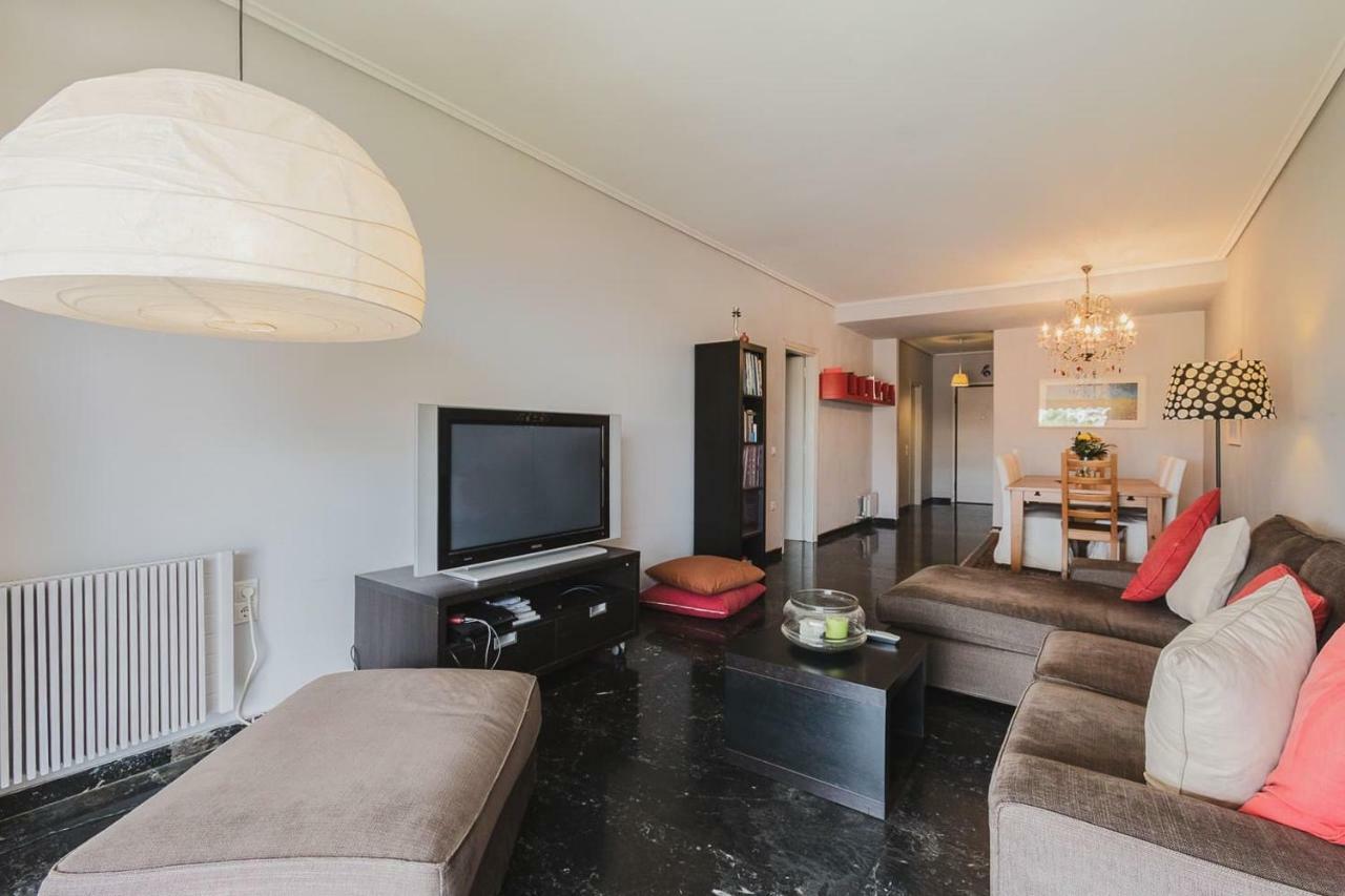 Spacious & Modern Flat In Heart Of Афіни Екстер'єр фото